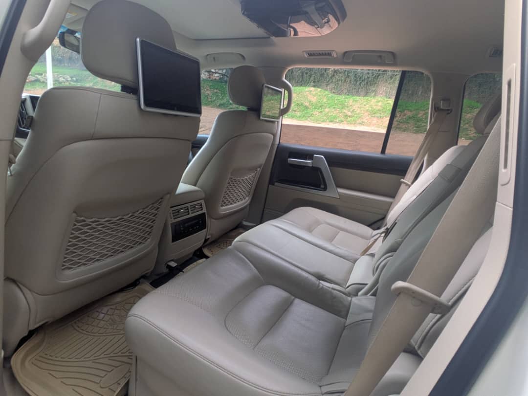 TOYOTA LANDCRUISER, 2018,